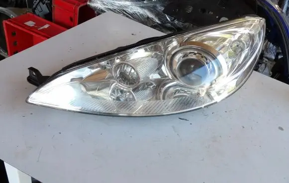 Peugeot 407 Headlight/headlamp