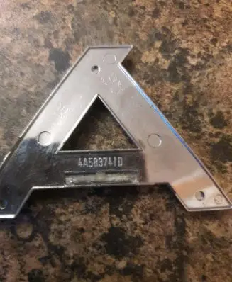 Audi A4 S4 B7 8E 8H Manufacturer badge logo/emblem 4A583741D