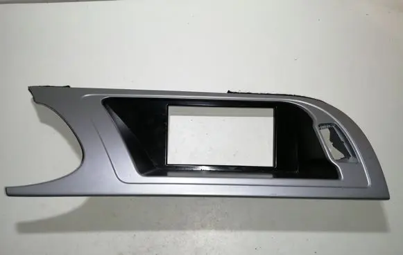 Audi A4 S4 B8 8K Radio/GPS head unit trim 8K1857186D 8K1857186