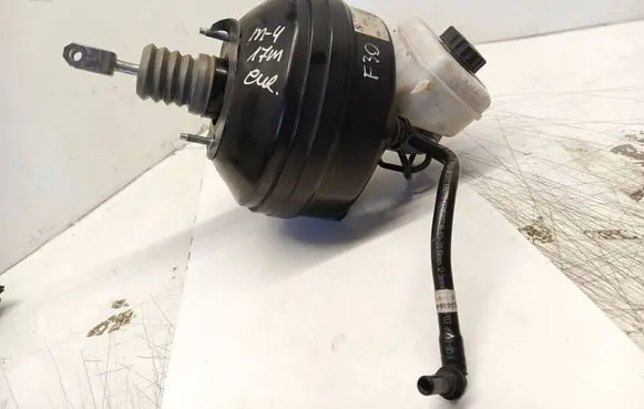 BMW 3 F30 F35 F31 Master brake cylinder 292284895 22204100156 0204807790