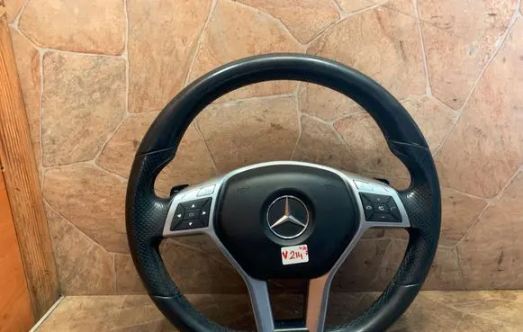 Mercedes-Benz E C207 W207 Steering wheel 