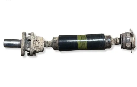 Mitsubishi Pajero Rear driveshaft/prop shaft MR498