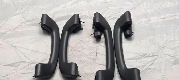 BMW 3 G20 G21 A set of handles for the ceiling 