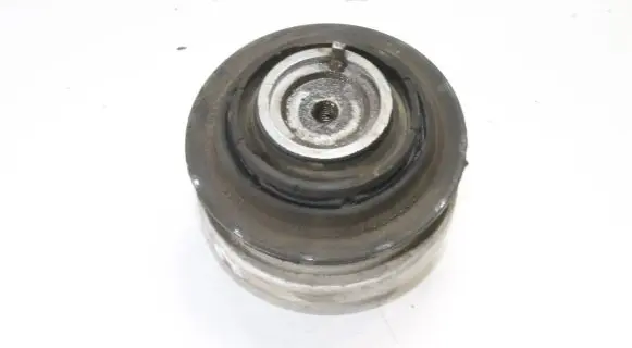 Mercedes-Benz SLK R171 Engine mount bracket