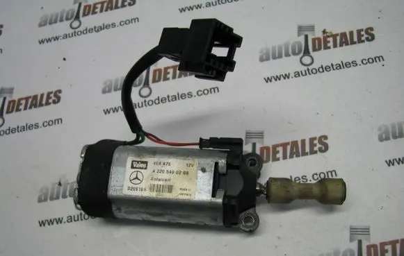 Mercedes-Benz E W211 Steering column adjust motor A2205400288