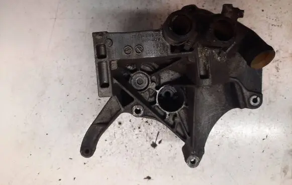 Audi A6 S6 C5 4B Engine mounting bracket 028903143AF