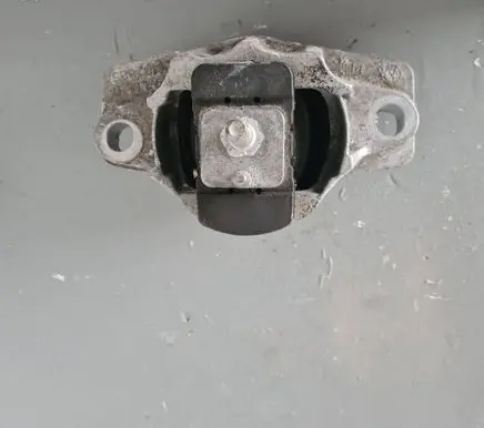 Jaguar XF Engine mount bracket HK836A003ED