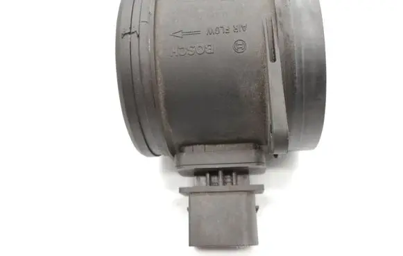 BMW 5 E60 E61 Mass air flow meter 0281002936 7805415