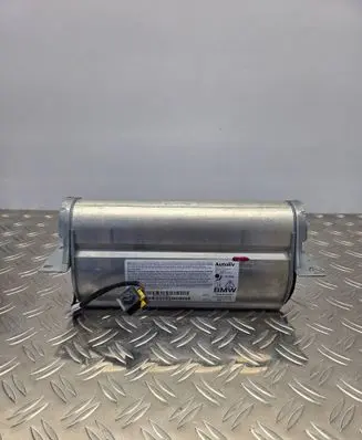BMW 5 E60 E61 Passenger airbag 39703970809L 04B335UA0348X
