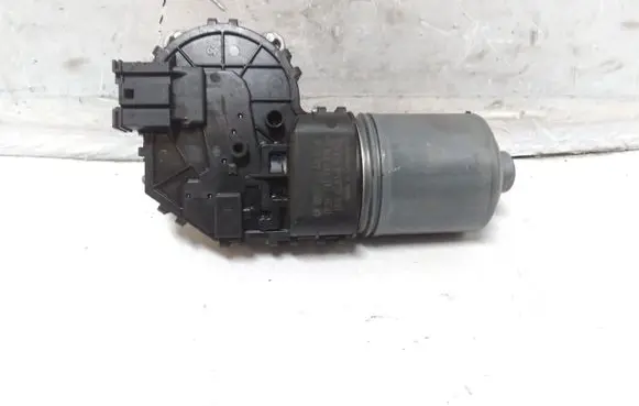 BMW 3 E46 Wiper motor 0390241712 67636914577