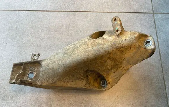 BMW X5 E70 Engine mounting bracket 22116787489