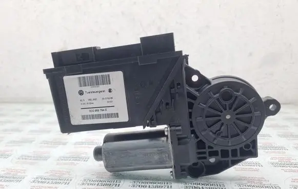 Volkswagen Touareg I Rear door window regulator motor 3D0959794E 7L6959704