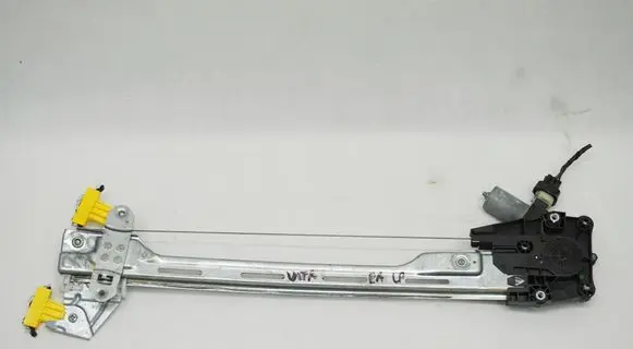 Suzuki Vitara (LY) Front door window regulator with motor