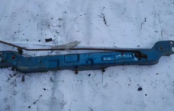 KIA Sportage Radiator support slam panel