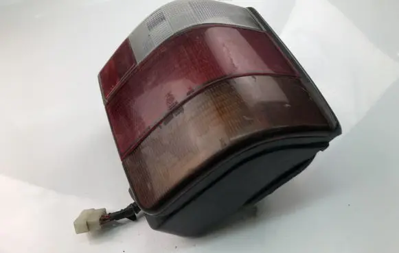 Subaru Legacy Rear/tail lights 43055041