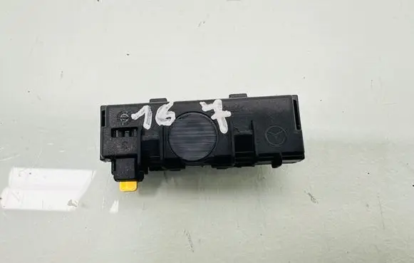 Mercedes-Benz CLA C117 X117 W117 Rain sensor A1729058200