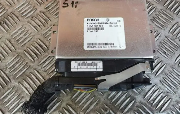 BMW 5 E39 ABS control unit/module 1164130 0265108006 11641341163008