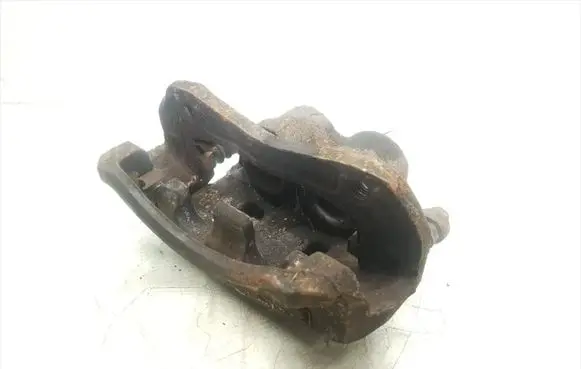Chevrolet Captiva Front brake caliper