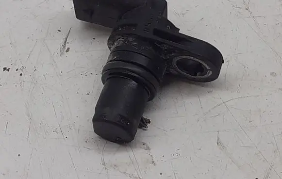 Audi A4 S4 B8 8K Camshaft position sensor 07L905163A