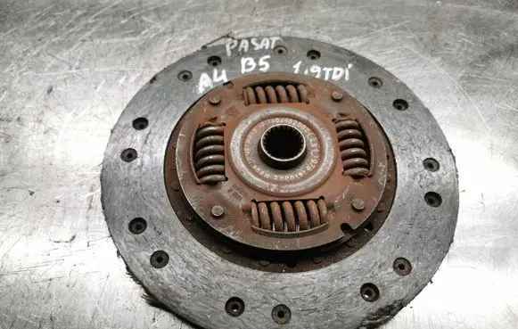 Audi A4 S4 B5 8D Clutch pressure plate 028141035E 181862482002