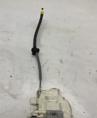 Audi A4 S4 B9 Rear door lock 4G0839015F