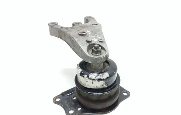 Volkswagen Fox Engine mount bracket 6Q0199185M