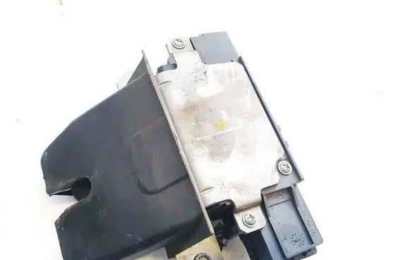 Ford Mondeo MK IV Tailgate/trunk/boot lock/catch/latch 3M51R442A66AR