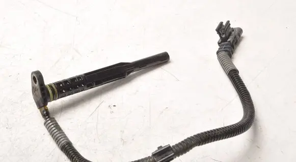 Volvo V40 Oil level sensor 31478111