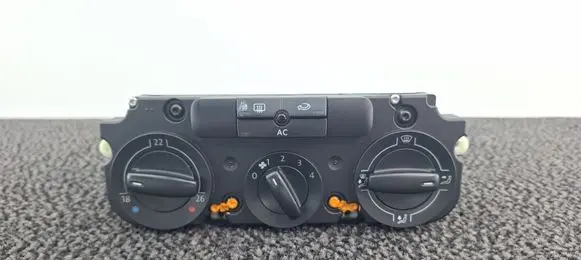 Volkswagen Caddy Climate control unit 1T1820045B 1T1820045