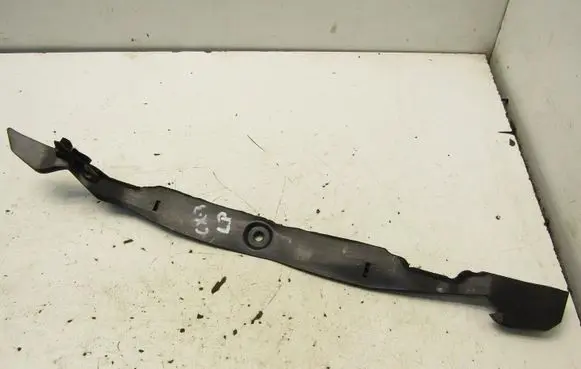 Mazda CX-3 Fender foam support/seal D10E56398