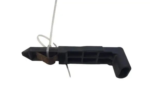 Volvo XC60 Headlight/headlamp mounting bracket 30763020 89075546