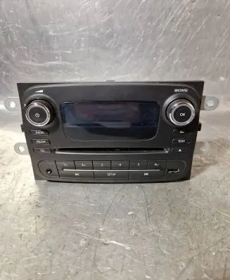 Nissan NV300 Radio/CD/DVD/GPS head unit 281157110R 18K884AB