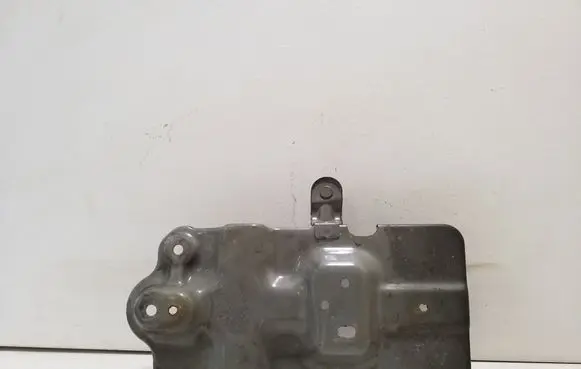Chevrolet Captiva Battery tray 