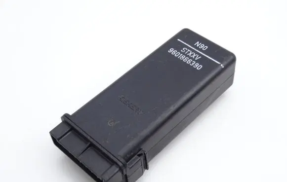Peugeot 405 Door central lock control unit/module 9601886380