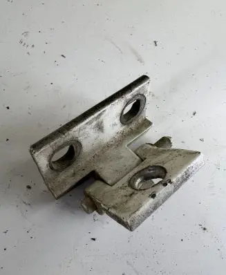 Volvo S60 Front door lower hinge 