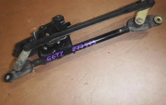 Hyundai Getz Front wiper linkage and motor 981201C000