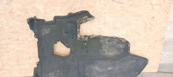 BMW 5 E60 E61 Engine splash shield/under tray 74850610
