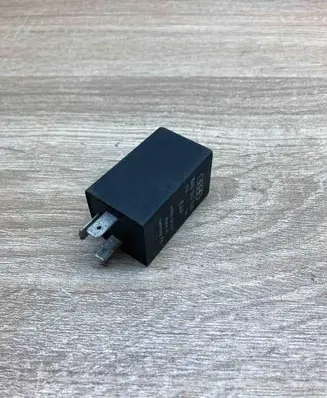 Audi A6 S6 C5 4B Other relay 8A0907525 341