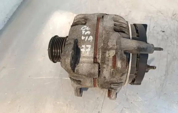 Skoda Octavia Mk2 (1Z) Generator/alternator