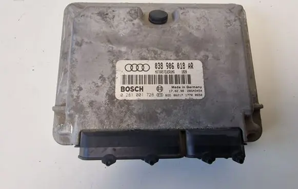 Audi A3 S3 8L Engine control unit/module 038906018AR