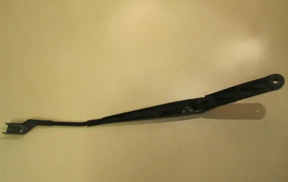 Volkswagen PASSAT B6 Front wiper blade arm 3C1955409C