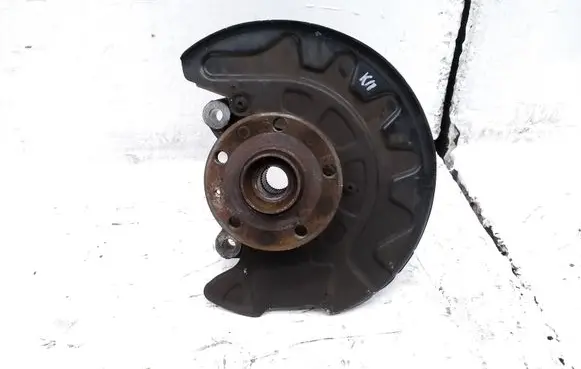 Volkswagen PASSAT B8 Front wheel hub spindle knuckle 5Q0407257A