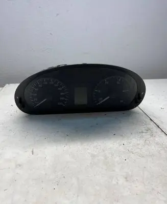 Mercedes-Benz Vito Viano W639 Speedometer (instrument cluster) A6394464321 10681055 80885192