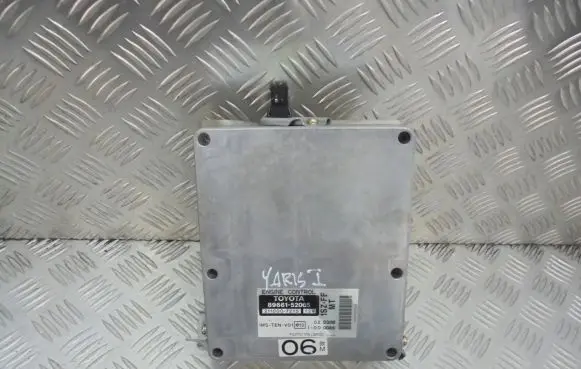 Toyota Yaris Engine control unit/module 8966152065