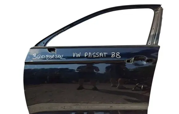 Volkswagen PASSAT B8 Front door 3G0831311L