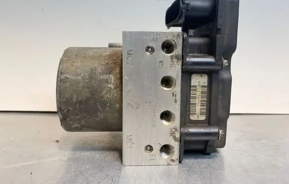 Subaru Legacy ABS Pump 0265231379 27534AG010