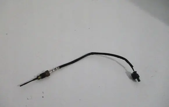 BMW 5 G30 G31 G38 Exhaust gas pressure sensor