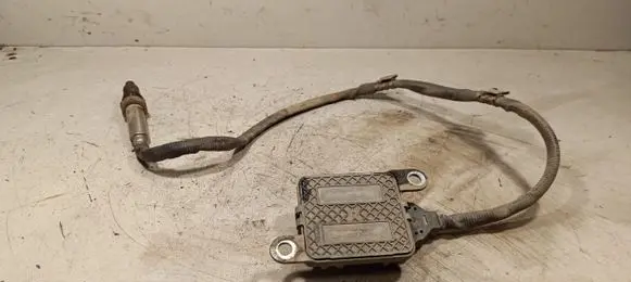 Mercedes-Benz E W213 Lambda probe sensor A0009058111