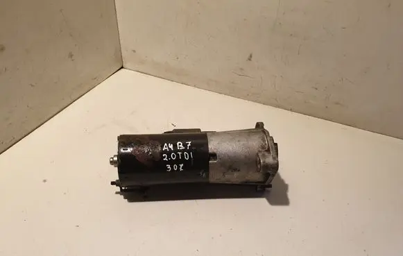 Audi A4 S4 B7 8E 8H Starter motor 1005831442