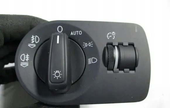 Audi A3 S3 A3 Sportback 8P Central console control unit 8X1941531AH